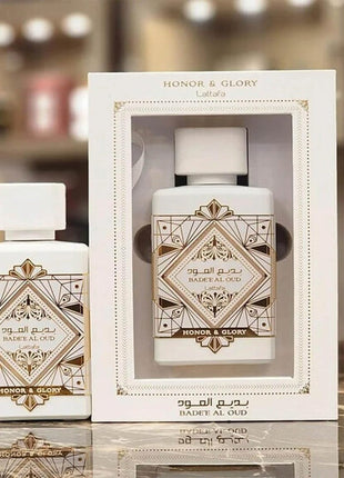 Badee Al Oud Honor & Glory 3.40 Fl. Oz EDP Spray By Lattafa
