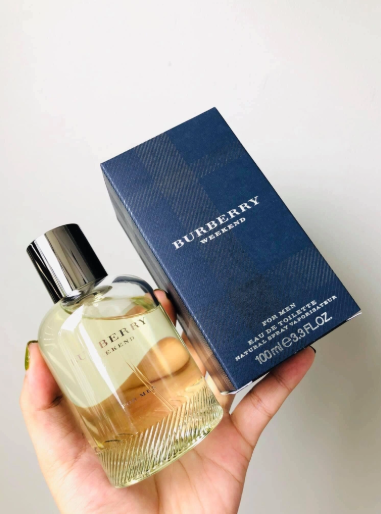 Burberry Weekend for Men – 100 ml / 3.4 fl oz Eau de Toilette (Men)