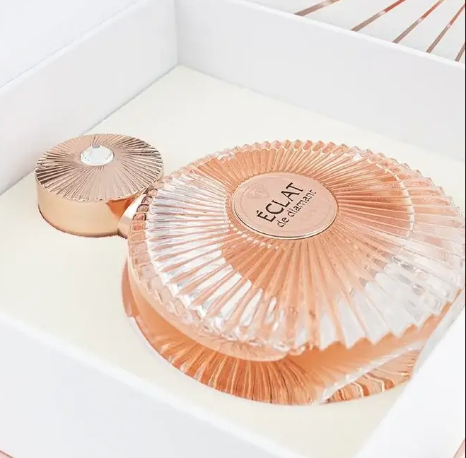Eclat de Diamant Rosa – 100 ml / 3.4 fl oz Eau de Parfum (Women) by Fragrance World