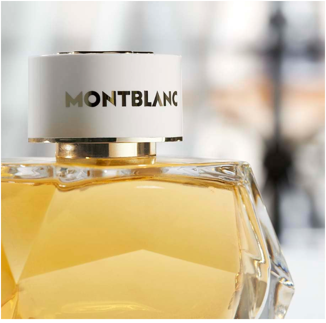 Montblanc Signature Absolue Eau de Parfum 90ml (3.0 oz) | Fruity Floral Vanilla Women's Fragrance | Long Lasting Perfume Spray